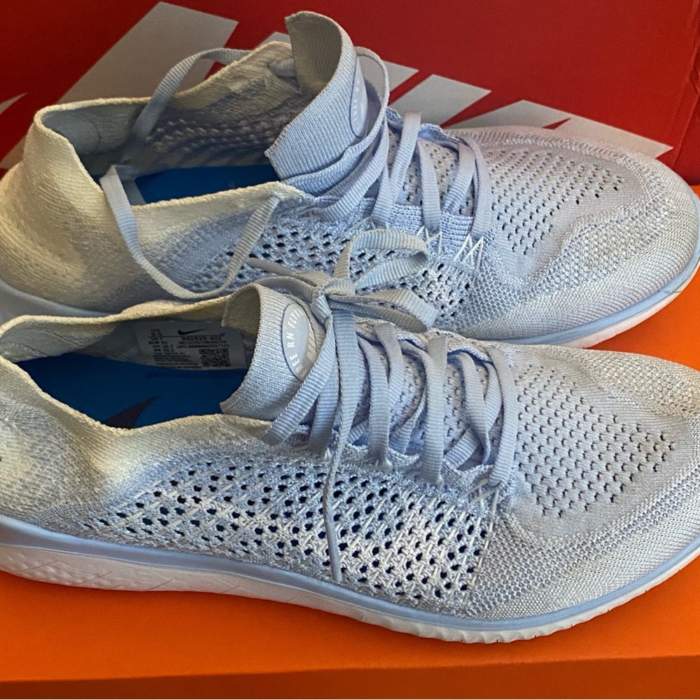 Nike Women's Light Blue and White Running Shoes